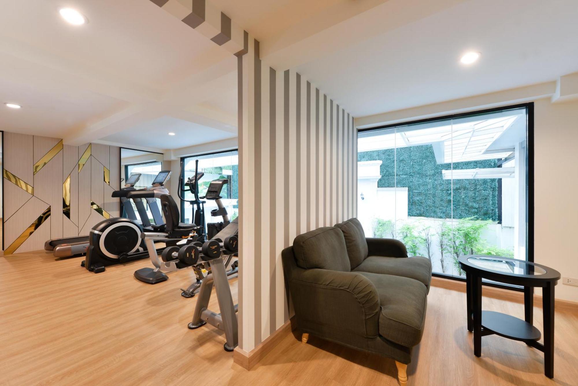 Villa De Pranakorn - Relais&Châteaux Banguecoque Exterior foto The gym at the residence