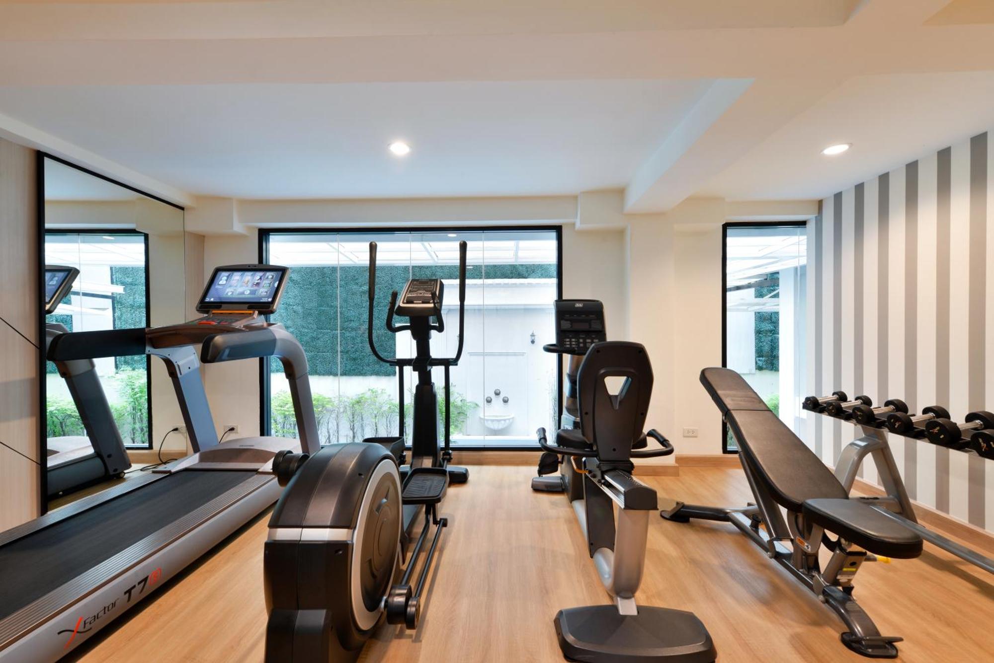 Villa De Pranakorn - Relais&Châteaux Banguecoque Exterior foto The gym at the hotel